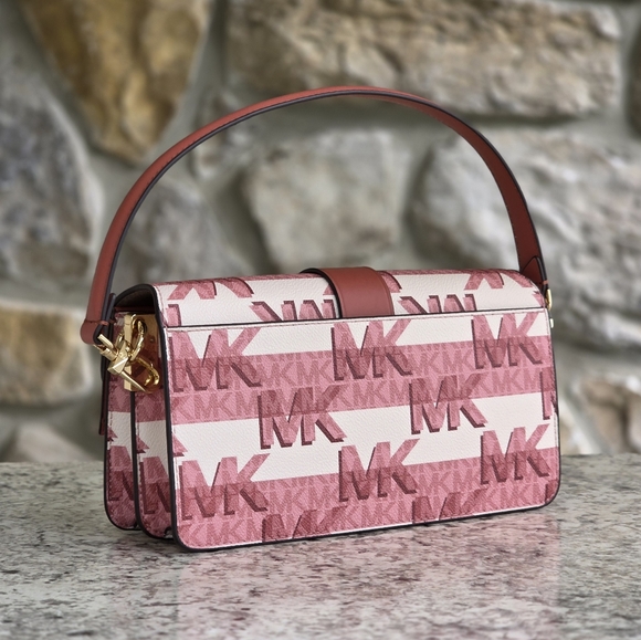 Michael Kors Greenwich Monogram Medium Shoulder Bag - Picture 3 of 8